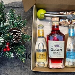 GIFT BOX Gin 4 Gentleman .Cabaz Gourmet